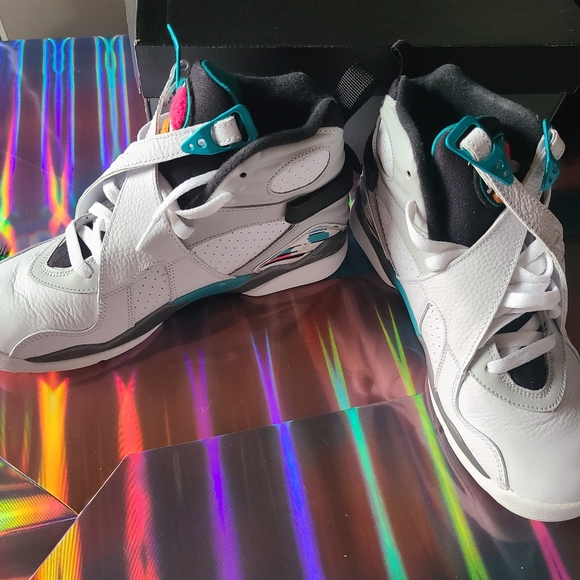 AIR JORDAN VIIIWHITE/TURBO GREEN Size 6.5 Y (Big Boys Size) - Picture 9 of 16